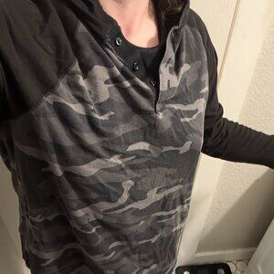 Express Men's L black/camo drawstring pullover button neck hoodie vintage/discon